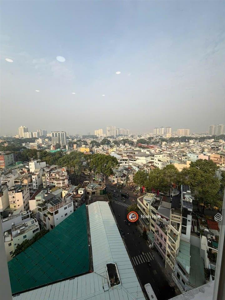Quận 10 cc ngô gia tự 60m full nội thất lô góc giá 3,85 tỷ