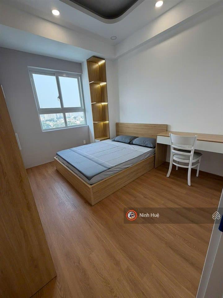 Quận 10 cc ngô gia tự 60m full nội thất lô góc giá 3,85 tỷ