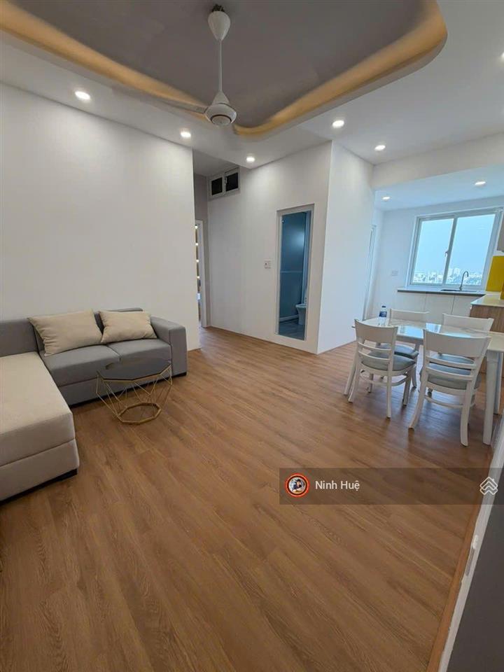 Quận 10 cc ngô gia tự 60m full nội thất lô góc giá 3,85 tỷ