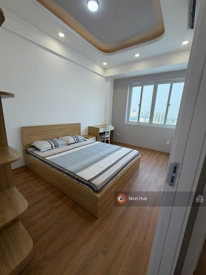 Quận 10 cc ngô gia tự 60m full nội thất lô góc giá 3,85 tỷ