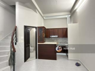 Tân bình  bán nhà hxh  dân trí  ngang 4,5m giá 12tỷ