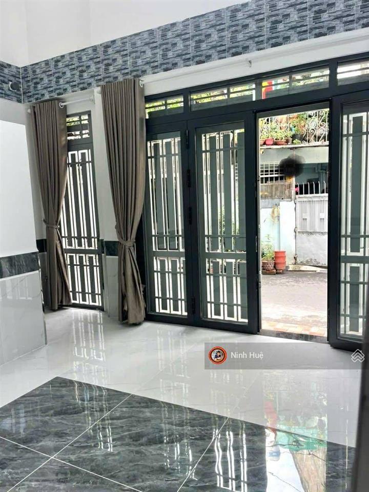 Cmt8 bán nhà hxt nở hậu 60m2 giá 9,39tỷ