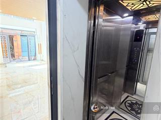 Cmt8hẻm 410 q3 bán nhà 5 tầng hẻm thẳng trục sát mt có thang máy full nội thất giá 8,7 tỷ.