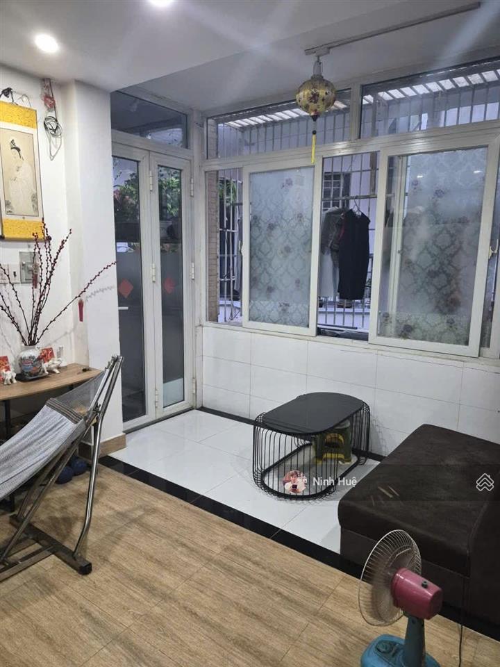 Phú nhuận cư xá nguyễn đình chiểu 35m2 bancon shr giá 3,2tỷ
