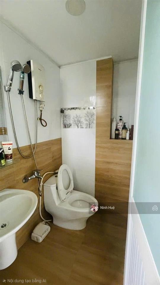 Bán nhà hxt cao thắng  khu hà đô vòng xoay dân chủ 5 tầng giá 12,5 tỷ.