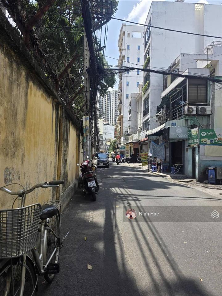 Nhà nát ngang 6,1, diện tích 109m trung tâm q10 khu hà đô, cao thắnghxt tránh giá 26,7 tỷ.