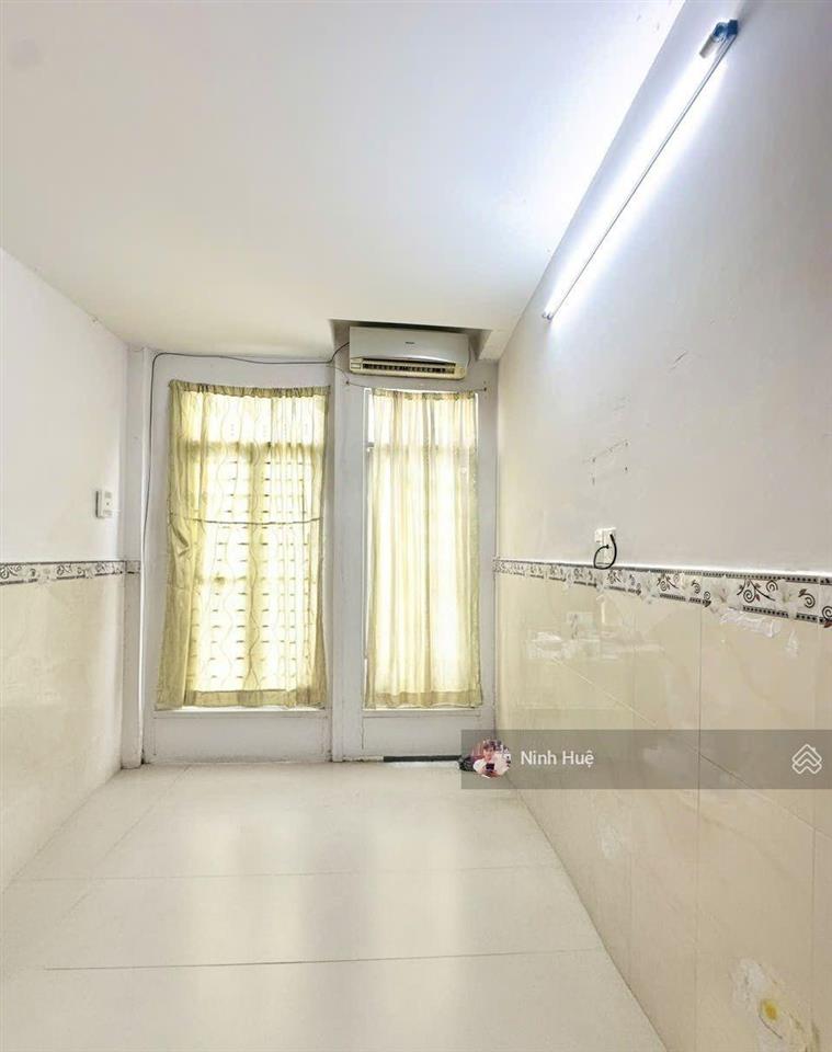 Quận 10 sát mặt tiền hẻm xe 3f 8pn sẵn cho thuê dòng tiền tốtgiá 8,9 t