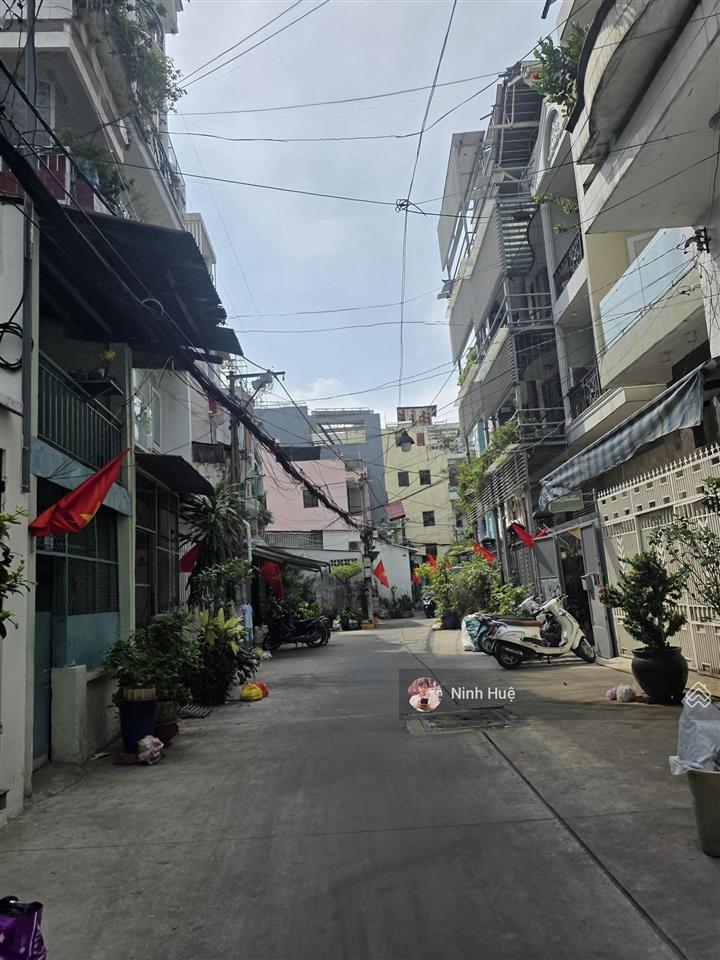Quận 10 hxt tránh  thông tô hiến thành, hòa hưng  60m 5tâng btctsổ vuông a4 giá 12,2tỷ.