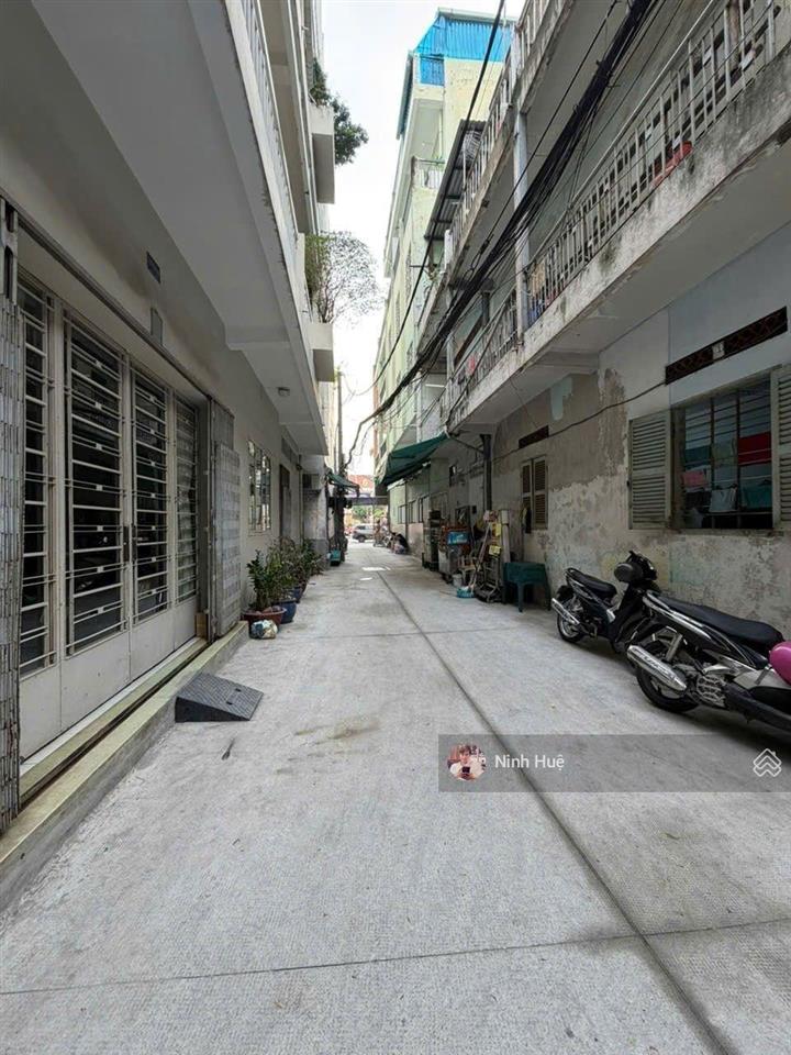 Quận 3  bán nhà cũ hẻm 6m, ô tô ngủ trong nhà  ngang 5,3m  giá 17,8 tỷ