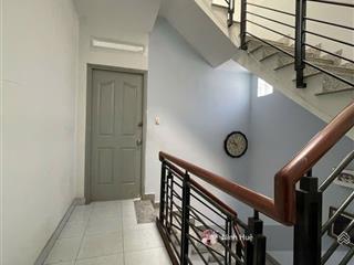 Quận 3 bán nhà hẻm 1sẹc to đùng 64m kết cấu 4tầng btct giá 13,1tỷ.