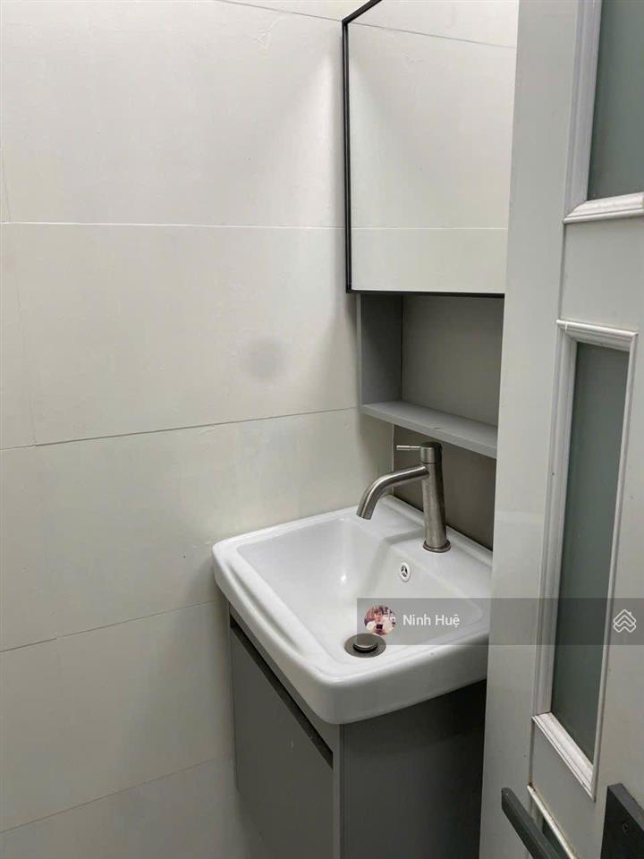 Giá 9,5 tỷ nhà hxh đoàn thị điểm phú nhuận full nội thất dòng tiền lên đến 400tr/ năm.