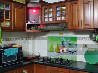 Bán nhà ngã tư phú nhuận hxh thông 60mkết cấu btct giá 11,9tỷ.