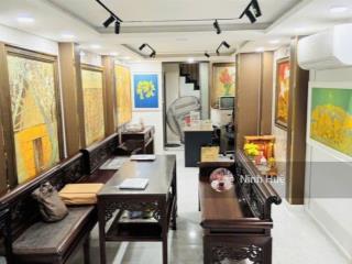 Vòng xoay dân chủ hẻm to 6m  5 tầng btct full nội thất, giá 12,8tỷ. (3007)