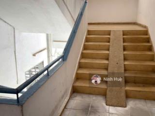 Phú nhuận chung cư hồ văn huê, 51m2, thang bộ  sạch  thoáng giá 3,65tỷ (1161)