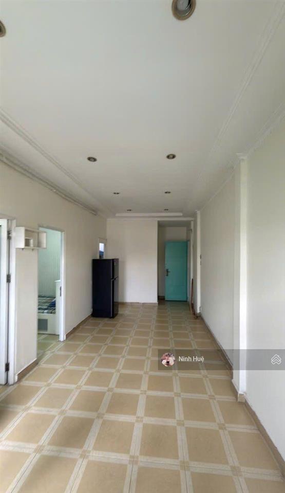 Phú nhuận chung cư hồ văn huê, 51m2, thang bộ  sạch  thoáng giá 3,65 tỷ (1161)