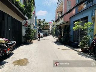 1 sẹc đường 3/2  hẻm 5m  nhà 44m  nở hậu nhé giá 7,49 tỷ.(6039)