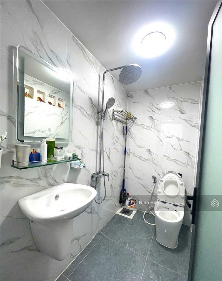 Quận 10 hẻm xe hơi 1 sẹc lê hồng phong  4 tầng mới  hoàn công đủ  giá 10,65 tỷ. (6041)