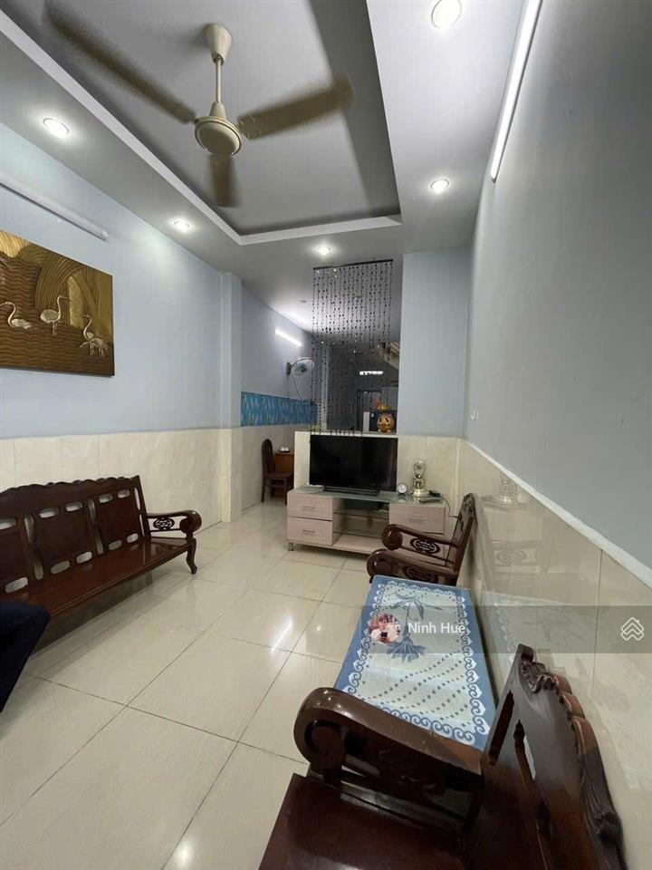13,1 tỷ  bán nhà 64m2  gần cầu kiệu  hẻm xe tải  20m ra mt hai bà trưng  nhà thờ hồng