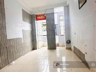 Quận 10 ngay bv nhi đồng  nhà btct  hẻm 5m thẳng trục  giá 8,35 tỷ.(6040)