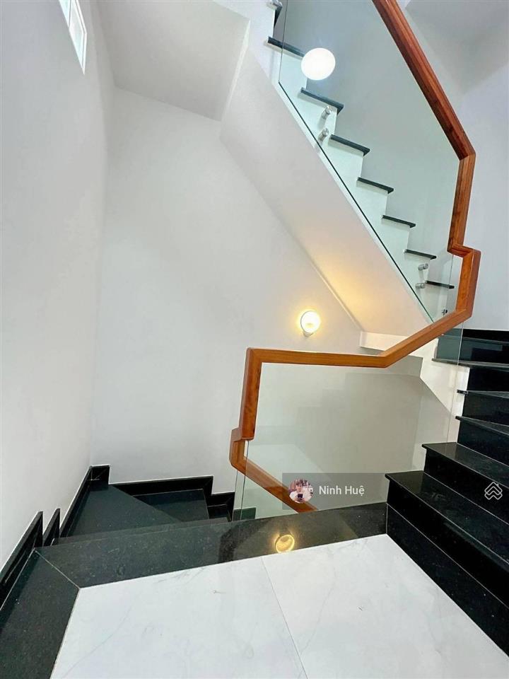 Hẻm xe hơi đặng văn ngữ  btct 4 tầng  nhà mới  nội thất sẵn  9,9 tỷ