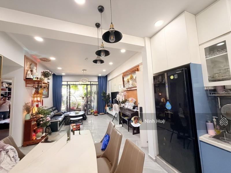 Quận 11 cao ốc thuận việt full nội thất lô góc phòng lớn shr giá hơn 6.x tỷ.(6028)