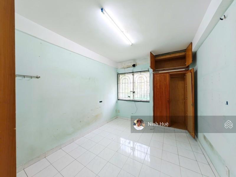 Quận 3 cc thang bộ ngay nam kỳ khởi nghĩa tầng thấp 61m 2pnshr tiện cải tạo giá 4,1 tỷ.(6031)