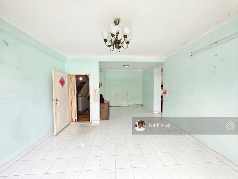 Quận 3 cc thang bộ ngay nam kỳ khởi nghĩa tầng thấp 61m 2pnshr tiện cải tạo giá 4,1 tỷ.(6031)