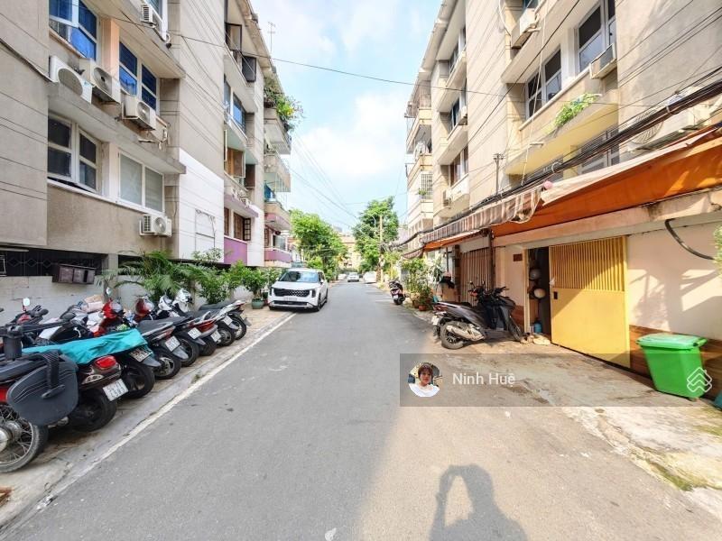 Quận 3 cc thang bộ ngay nam kỳ khởi nghĩa tầng thấp 61m 2pnshr tiện cải tạo giá 4,1 tỷ.(6031)
