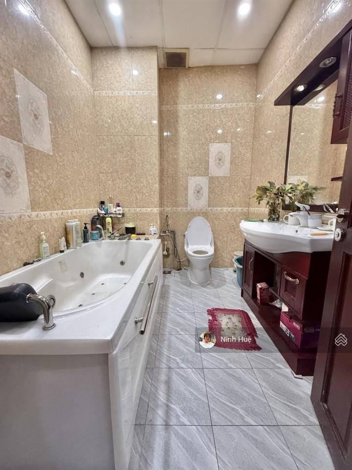 Sát mt trường sa thông lê văn sỹ 48m 5 tầng mới 48m giá chỉ 12,6 tỷ.(805)