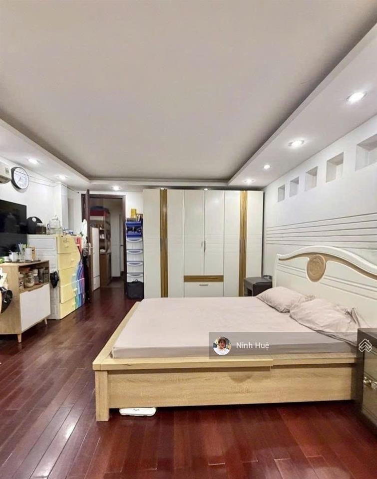 Sát mt trường sa thông lê văn sỹ 48m 5 tầng mới 48m giá chỉ 12,6 tỷ.(805)