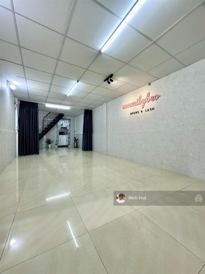 58m huỳnh văn bánh  sát mt  nhà mới  nở hậu  giá chỉ 7,3 tỷ. (6036)