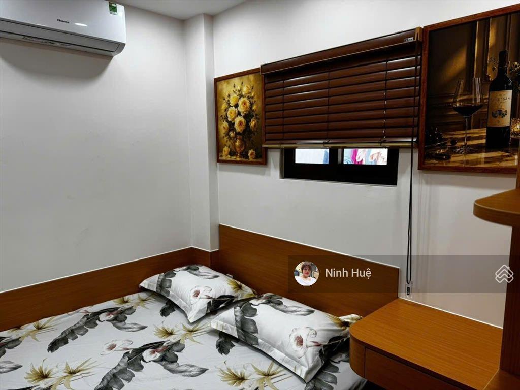 Chỉ 3ty9 có hộ khẩu quận 1 nhà 3pn full nội thất sát mặt tiền cho thuê bnb dòng tiền cao.