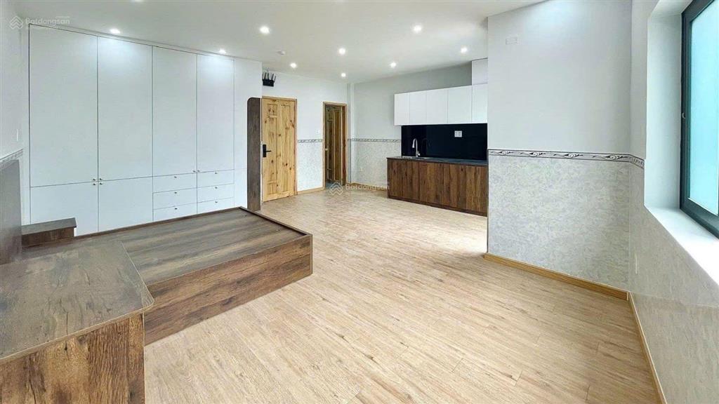 Quận 10  căn hộ ngang hiếm (6,3m)  sẵn dòng tiền  7pn  sát mặt tiền (6029)