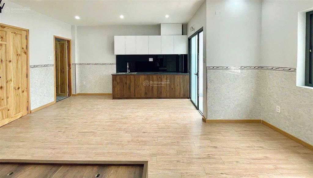 Quận 10  căn hộ ngang hiếm (6,3m)  sẵn dòng tiền  7pn  sát mặt tiền (6029)