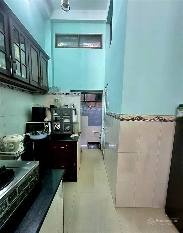 Quận 10 định cư bán gấp căn nhà đường tô hiến thành  hxh đổ cửa  5 tầng btct  6pn  chỉ 8.5 tỷ
