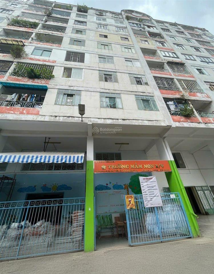 Q10  chung cư hòa bình  55,5m, 2pn, có thang máy, shr giá 3,1tỷ