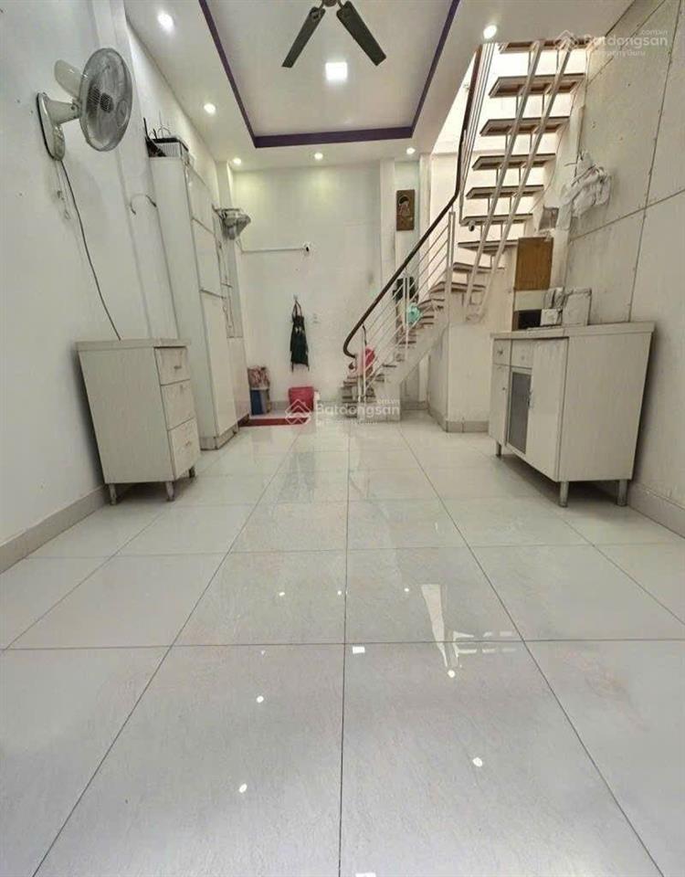 Mặt tiền 4x12 thành thái  q10  ngay sư vạn hạnh (50m2)  giá 9 tỷ