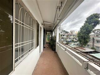 Quận 1cc lý văn phức 45m 2pn thang bộ
giá 3tỷ.