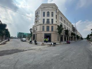 Bán căn liền kề góc 3 mặt tiền gần hồ trung tâm diện tích 115m² vin cổ loa