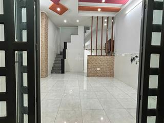 Rất hiếm chỉ 3tỷ nhỉnh . có căn nhà cho gia đình nhỏ . rât nhiều tiện ích xung quanh