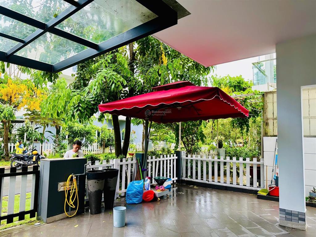 Cho thuê bt đẹp xuất sắc tại melosa garden, 25 triệu, 144m2