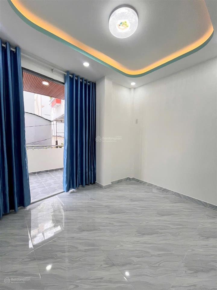 Nhà hẻm xe hơi âu dương lân q8  cách aeon mall 500m  3.5 x 8.25 dtsd 34.3m