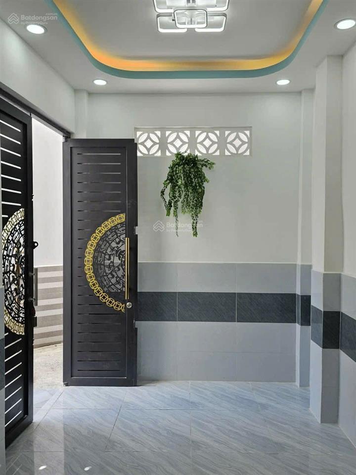 Nhà hẻm xe hơi âu dương lân q8  cách aeon mall 500m  3.5 x 8.25 dtsd 34.3m