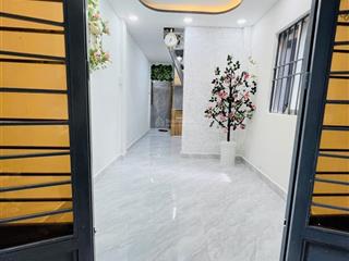 Quận 8 nhà đẹp tạ quang bửu, 2 lầu 4pn cách mặt tiền 100m vào ở ngay