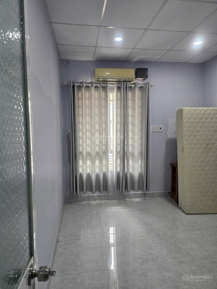 Bùi minh trực quận 8 dtsd 77.6m  2pn 2wc ban công  full nội thất