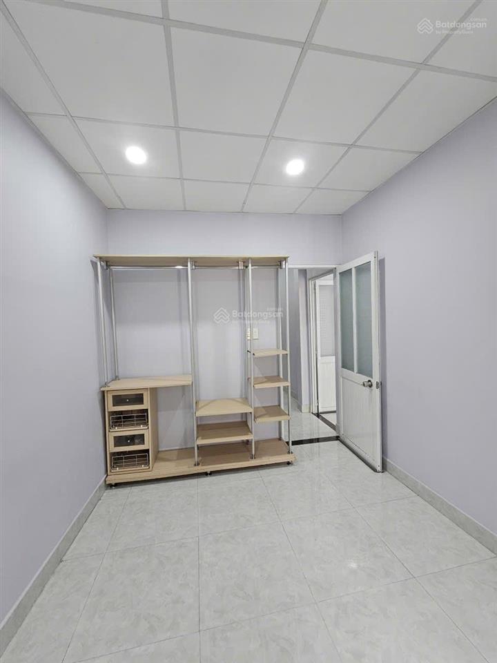 Bùi minh trực quận 8 dtsd 77.6m  2pn 2wc ban công  full nội thất