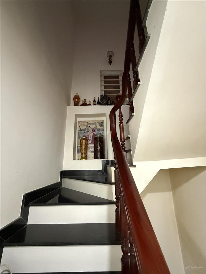 Bán nhà tùng thiện vương quận 8 hẻm ba gác nhà mới ở ngay kiên cố 42,2m2