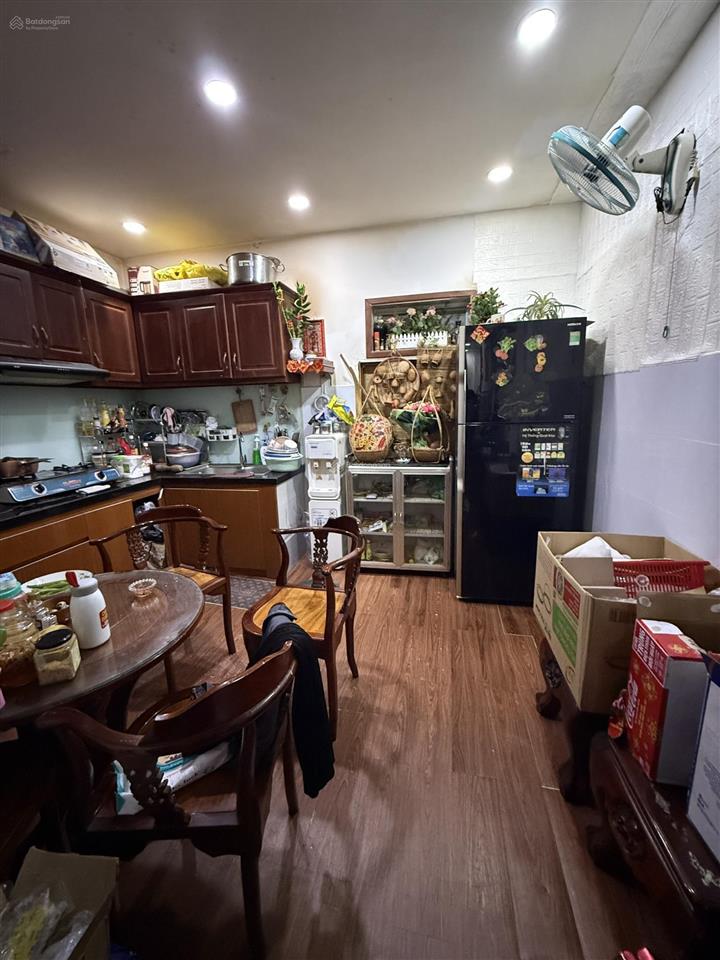 Bán nhà tùng thiện vương quận 8 hẻm ba gác nhà mới ở ngay kiên cố 42,2m2