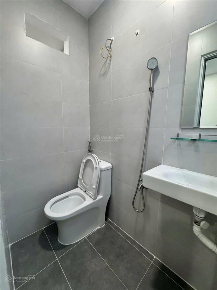 Chỉ 2.25 tỷ sở hữu căn hộ 2pn  2wc ngay chợ hoa đầm sen! nhà mới đẹp, chỉ xách vali vào ở!