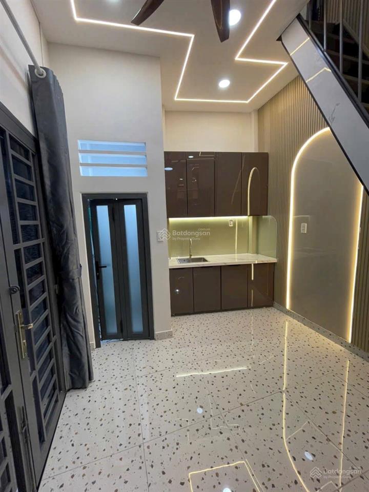 Nhà phùng văn cung  khu ẩm thực phan xích long